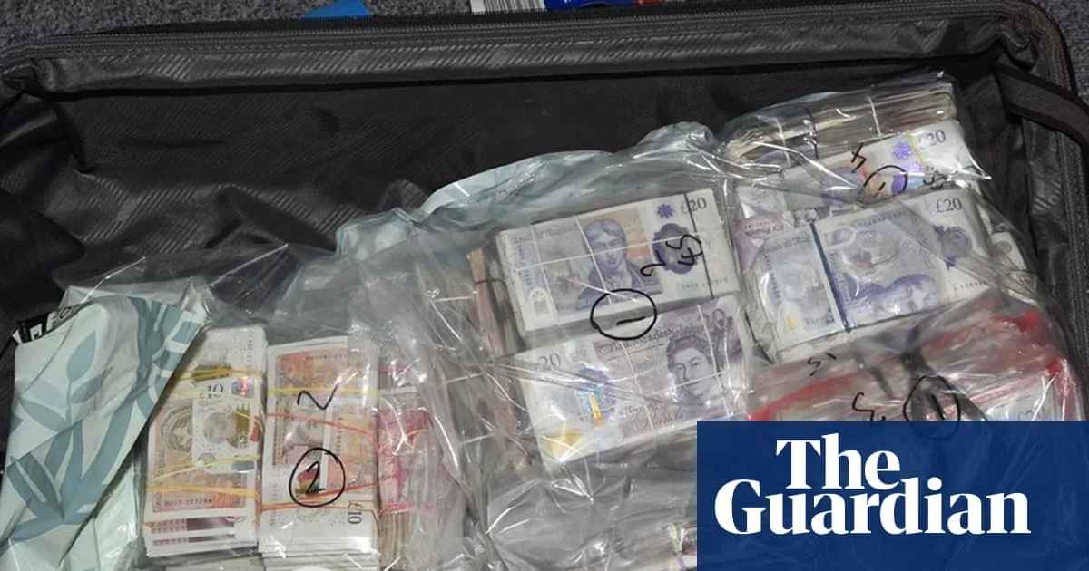 £325bn of Dirty Money Flows Through UK Each Year, Report Finds