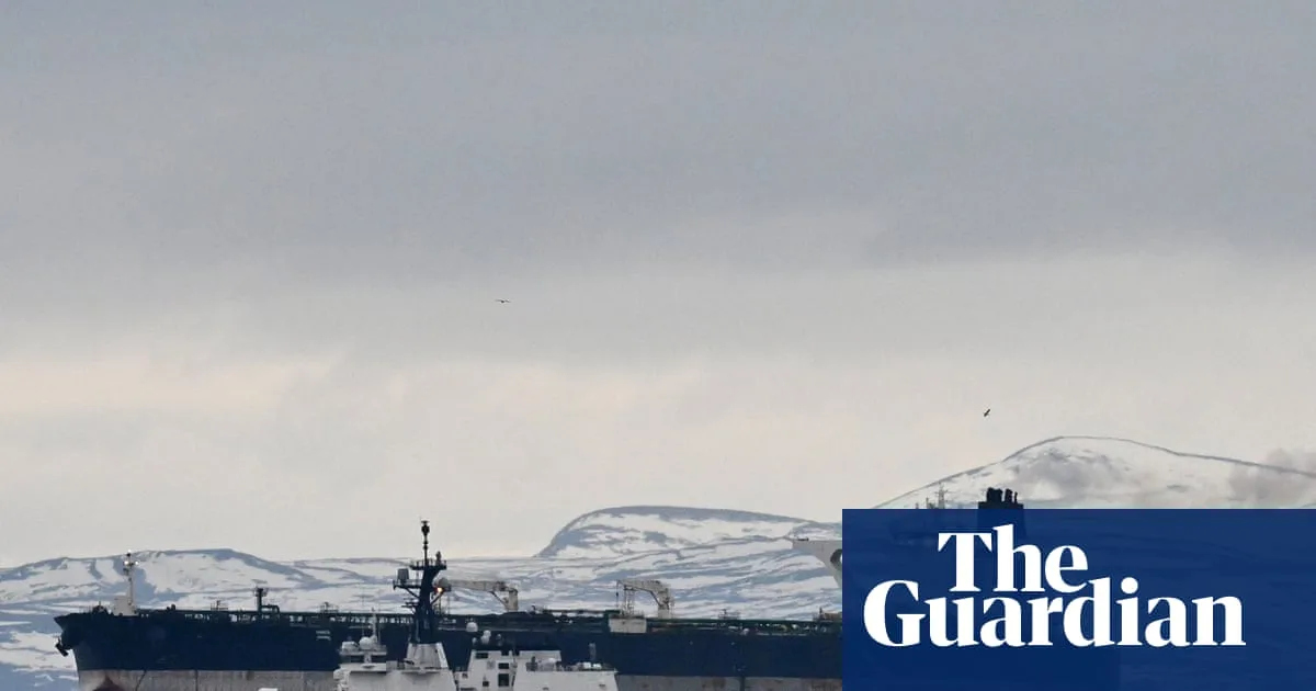 UK Threatens to Seize Russian Shadow Fleet Tanker in Escalatory Move