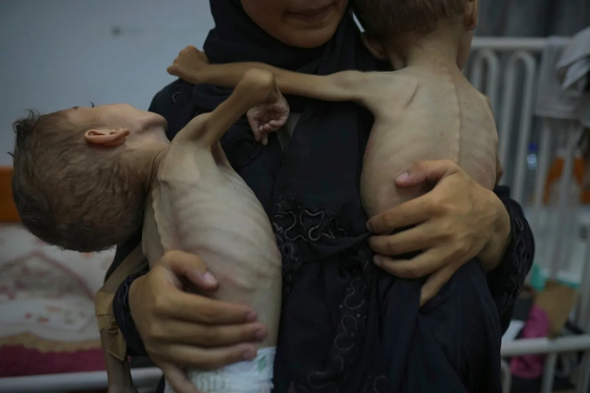 First Critically Ill Children from Gaza Arrive in UK for NHS Treatment
