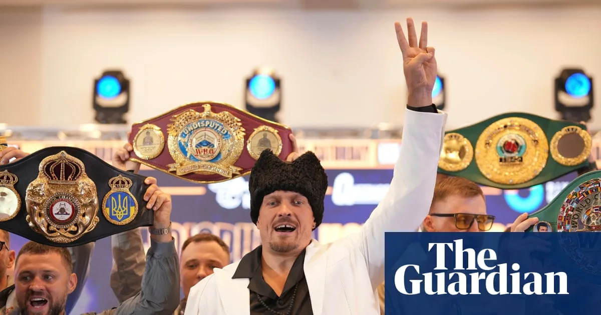 Usyk Vacates Heavyweight Belts but Vows to Continue Boxing Career