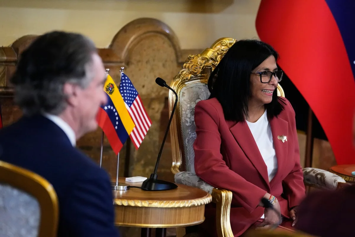 Venezuela's Acting President Pitches Reformed Oil Sector to Investors