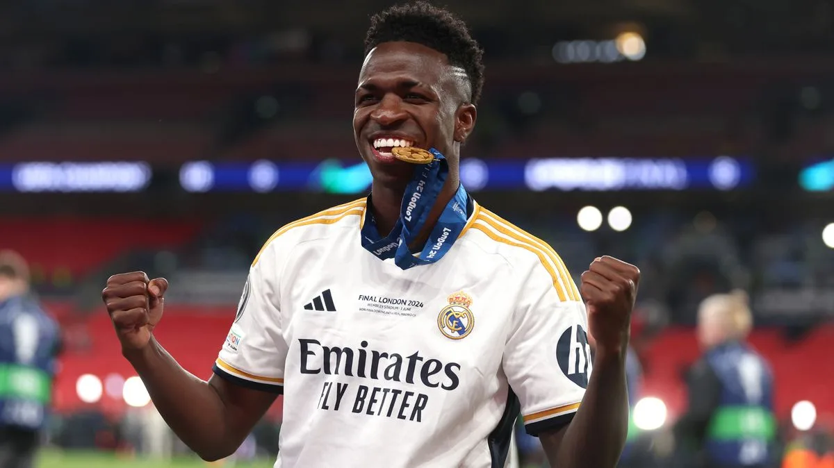 Vinicius Jr to Arsenal Latest, New Diomande Bid, Man Utd Open Talks