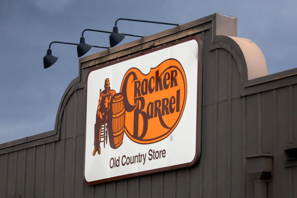 Black Server Files Lawsuit Against Cracker Barrel Over Racial Discrimination