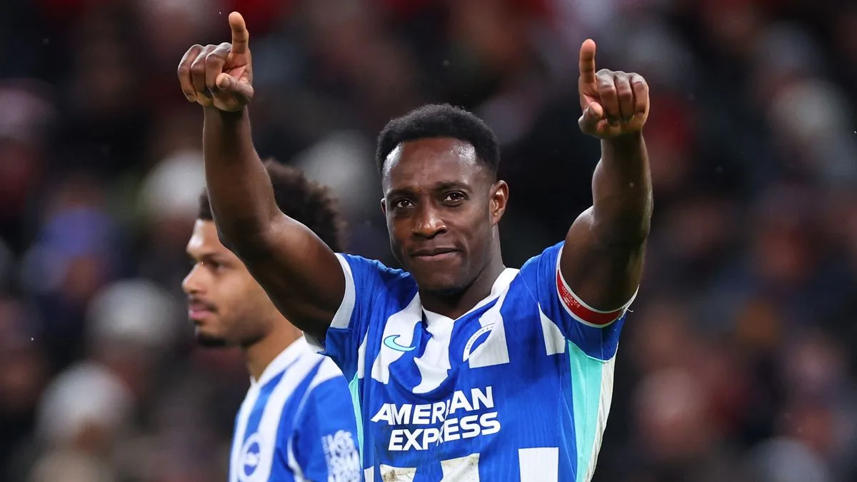 Welbeck Backed For England World Cup Squad Spot