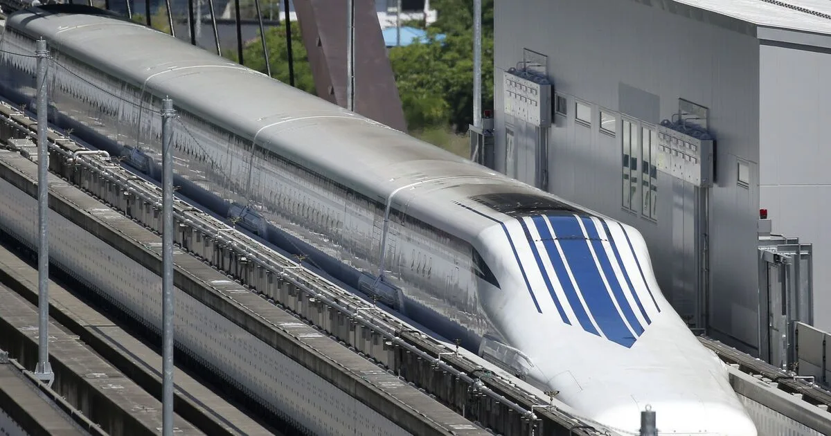 World's Fastest Train Could Cut London to Edinburgh Journey to One Hour