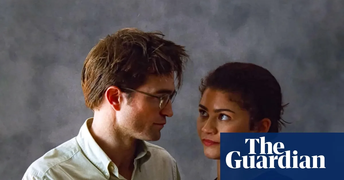 Zendaya and Pattinson Film The Drama Sparks Controversy Over School Shooting Twist