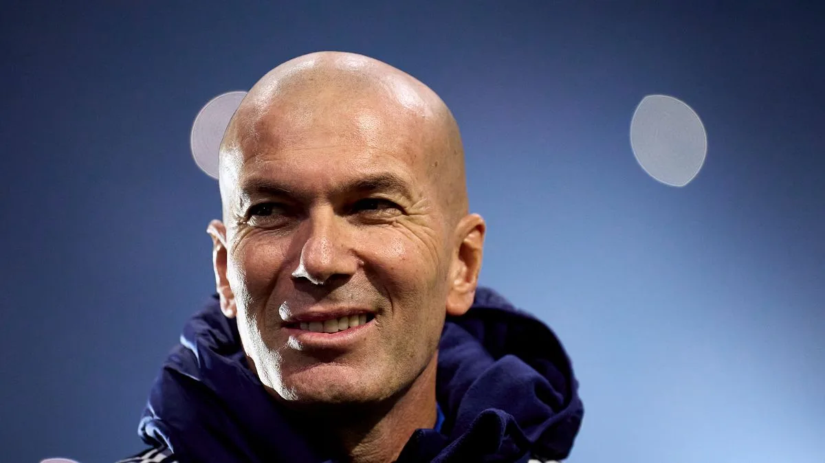 Zinedine Zidane set to become France manager after verbal agreement