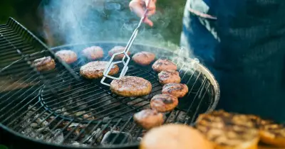 12p Flaxseed Ingredient Keeps Homemade Burgers Juicy, Expert Says