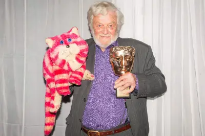 500 Artworks by Bagpuss Creator Peter Firmin to Be Auctioned