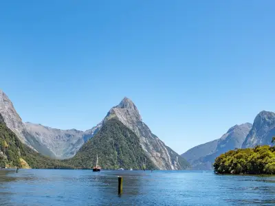 6.3 Magnitude Earthquake Triggers Tsunami Warning in New Zealand
