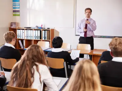 700-Year-Old School, Airline, Insurer Among 6 Firms Entering Administration
