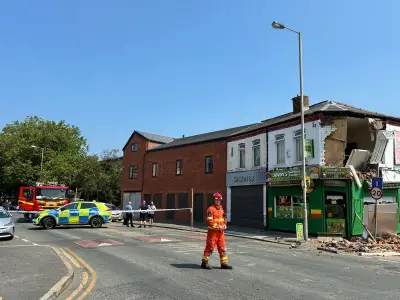 Anfield Building Collapses at Jovan's Townsend Kitchen, Road Closed