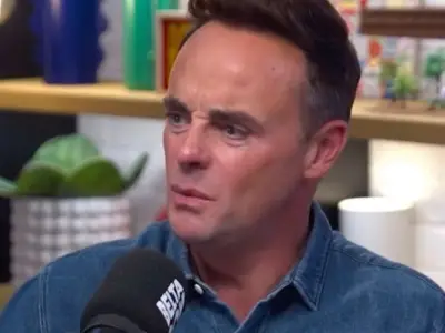 Ant McPartlin Kicks Over Lime Bikes, Says Stepkids Accuse Him of Anger Issues