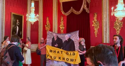 Anti-monarchy protesters sneak Epstein photo into Buckingham Palace