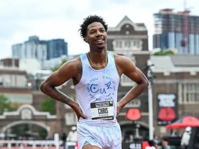 Athlete Who Won Race with Wardrobe Malfunction Offered Modeling Job