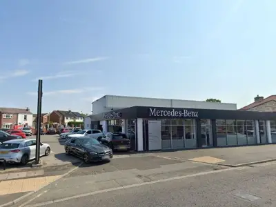 Birkdale Mercedes-Benz showroom to become four businesses