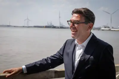 Burnham Urged to Nationalise Thames Water Amid Supply Outages