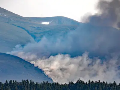 Cairngorms Wildfire: 'Encouraging Signs' but Response to Continue for Days