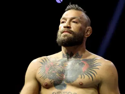 Conor McGregor UFC Return Ends in Seconds with Leg Injury