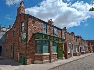 Coronation Street's Joseph Brown Recast Fears After 9 Years as Fans Confused