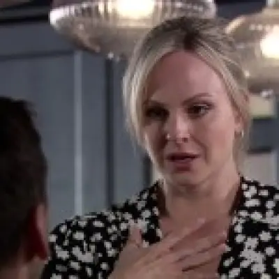 Coronation Street's Sarah feels 'worst person in world' as Kit proposes