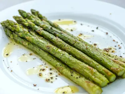 Crispy Smashed Asparagus: Chef's 12-Minute Oven Method