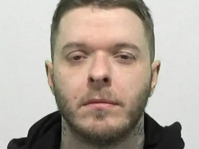 Domestic Abuser Strangles Partner on Valentine's Day, Jailed 32 Months