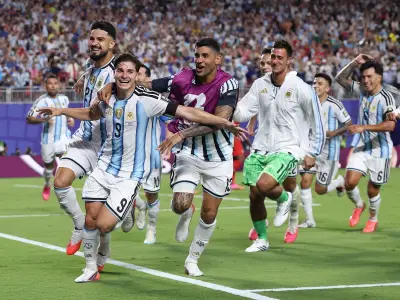 England to Face Argentina in World Cup Semi-Final After Alvarez Wonder Goal