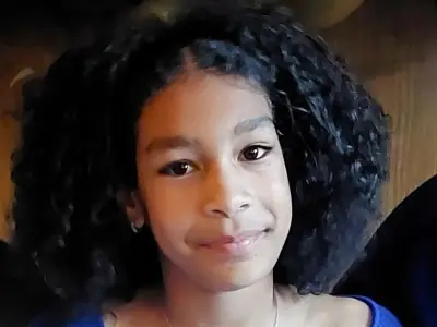 Girl, 11, died in River Thames after asking dad if she could 'dip her toes'