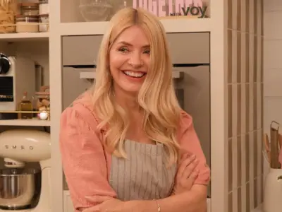 Holly Willoughby tells Katherine Ryan she was jealous of her pregnancy
