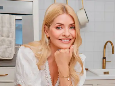 Holly Willoughby's YouTube Show Partners with Weight Loss Pill Maker Voy