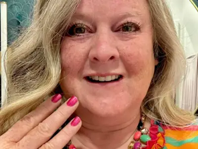 'Hopeless Manicurist' Gets 'Nails Looking Amazing' with Sistaco Kit at £36 Off