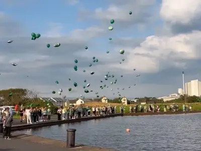 Hundreds gather for Kayden Moy memorial with green balloon release