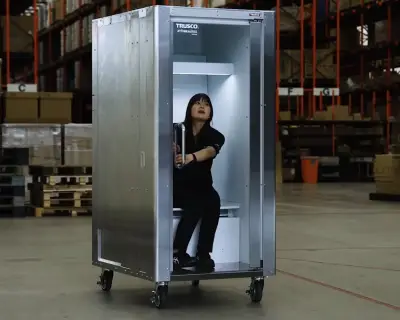 Japan's 'human fridge' personal cooling booth promises chill in 10 minutes