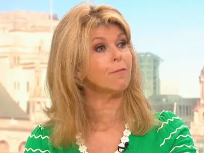Kate Garraway clears up rude gesture on Good Morning Britain