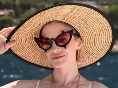 Kelly Osbourne Shuts Down Body-Shamers with Stunning Swimsuit Snap