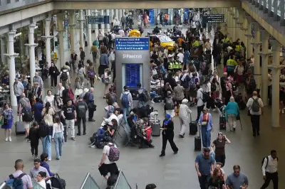London Travel Chaos: Elizabeth Line, Overground Delays as Summer Getaway Begins