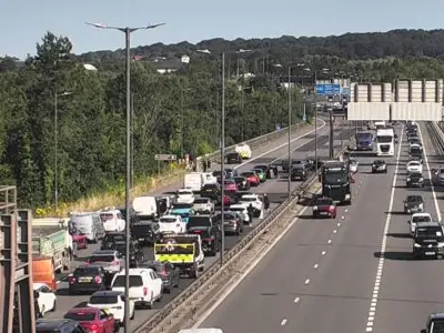 M4 near Swansea shut after crash: all traffic stopped, long delays expected