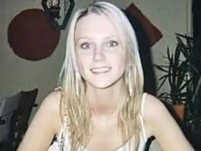 Met detective kept teen murder victim photos for 'personal gratification'