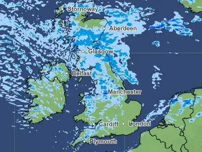 Met Office maps show exact time rain to hit Greater Manchester this weekend