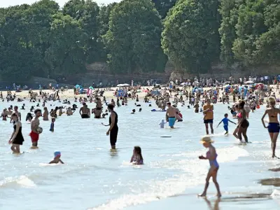 Met Office: Wales Heatwave to Continue With Thunderstorms Risk