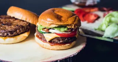 Michelin-Starred Chef Reveals Secret to Perfectly Juicy Burgers