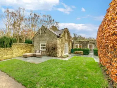 Northumberland Cottage in 600-Acre Private Wood Offers Tranquil Escape for £661
