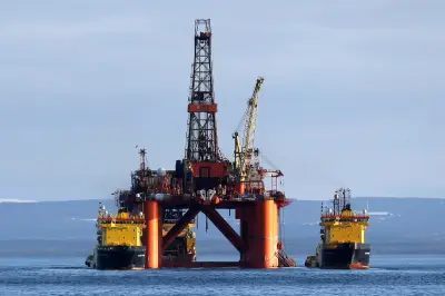 Oil Prices Surge After US-Iran Ceasefire Collapses, Stocks Fall