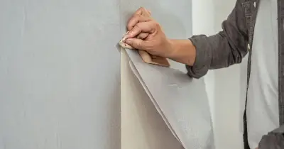 Orange juice hack strips wallpaper in seconds for £1.60
