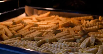 Oven Chips Taste Better Sprinkled With One Spice Mix After Cooking