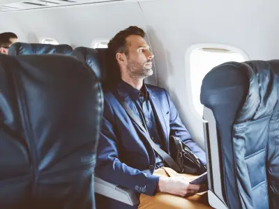 Passenger Refuses to Swap £150 Window Seat with Entitled Dad on Flight to Brazil