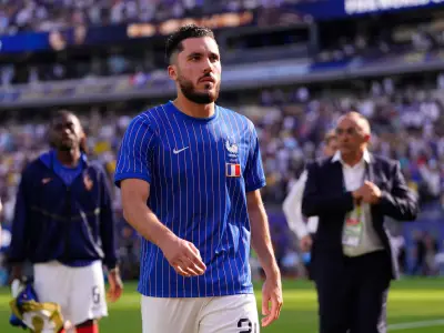 Rayan Cherki appears to ignore Didier Deschamps in awkward France scenes