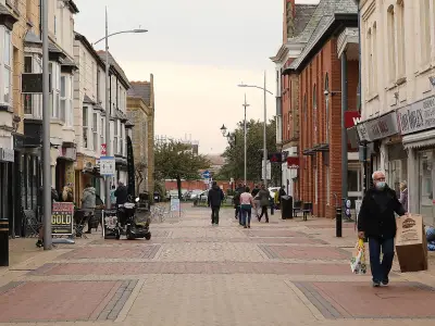 Rhyl Councillors Reject Fried Chicken Takeaway Over Obesity Fears