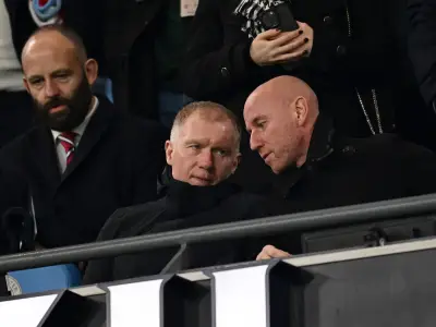 Scholes and Butt Agree on £50m Man United Transfer Concern